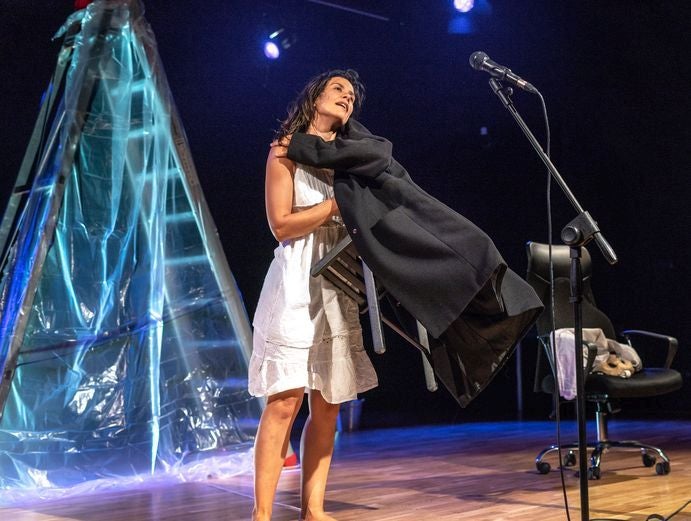 Fin de semana de Teatro en "La Sensación" Fin de semana de Teatro en "La Sensación"