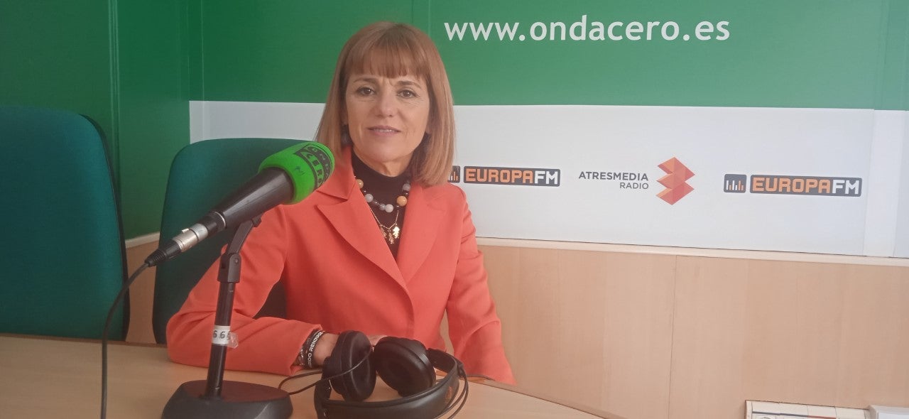 "La bajada de impuestos es posible si se elimina el gasto ideológico" "La bajada de impuestos es posible si se elimina el gasto ideológico"