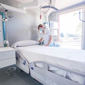 Una nueva UCI con tecnología innovadora que humaniza el trato con el paciente llega a HLA Vistahermosa de Alicante Una nueva UCI con tecnología innovadora que humaniza el trato con el paciente llega a HLA Vistahermosa de Alicante