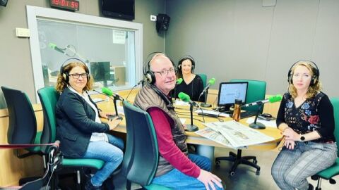 Los afectados por la Covid persistente, Toni Portell, Maribel Sureda y Cristina Seguí, visitan los estudios de Onda Cero Mallorca para presentar la asociación que han constituido como red de apoyo a los enfermos Los afectados por la Covid persistente, Toni Portell, Maribel Sureda y Cristina Seguí, visitan los estudios de Onda Cero Mallorca para presentar la asociación que han constituido como red de apoyo a los enfermos