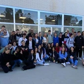 El IES Beatriu Fajardo visita Onda Cero Marina Baixa. El IES Beatriu Fajardo visita Onda Cero Marina Baixa.