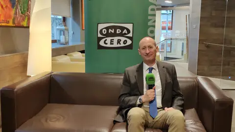 Director de la UNED en Pontevedra, Víctor González La UNED de Pontevedra celebra su 50 aniversario con Julia Otero y la radio en directo