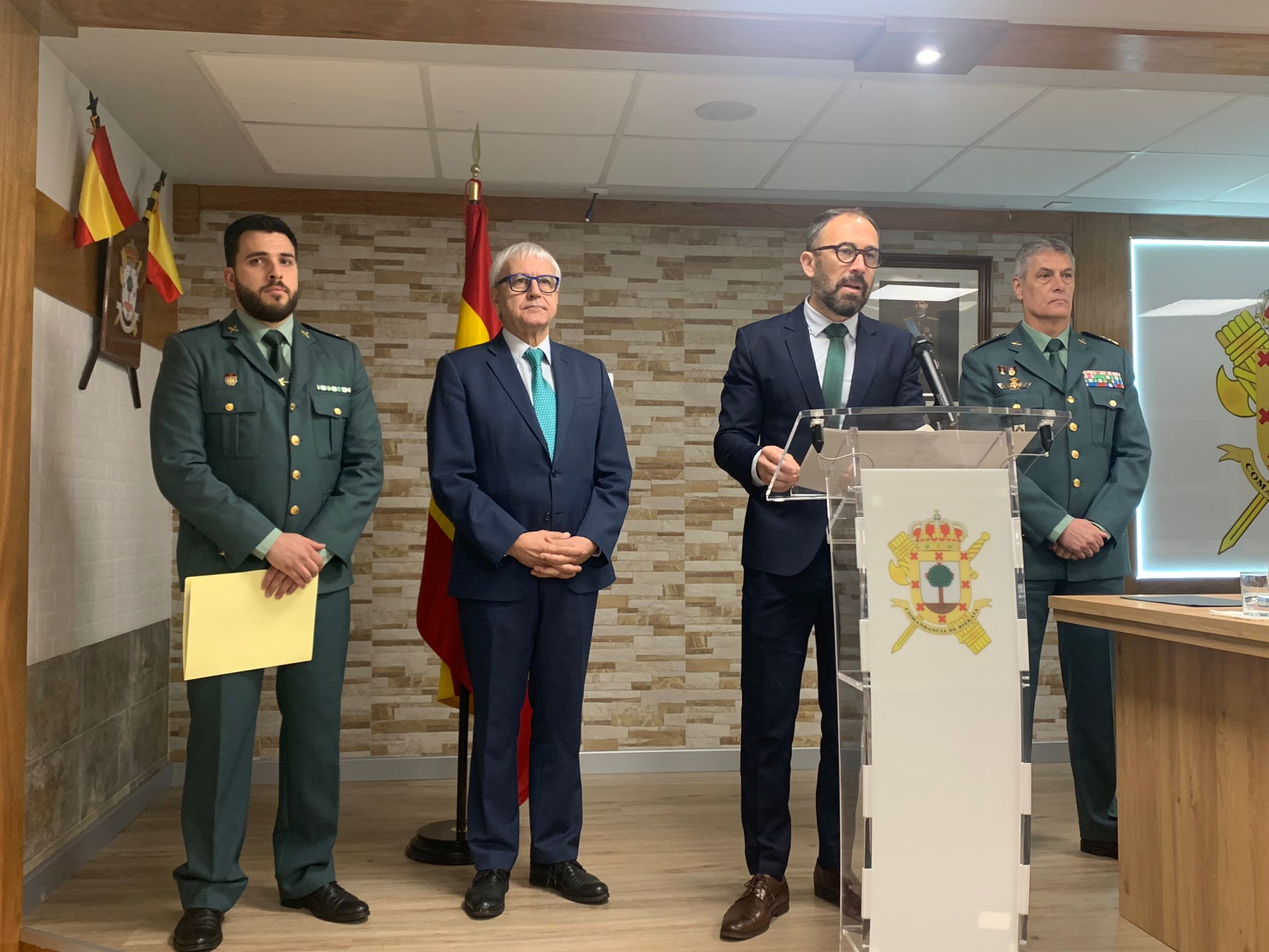 Denis Itxaso: "Llamamiento a la conciencia de los puteros" Denis Itxaso: "Llamamiento a la conciencia de los puteros"