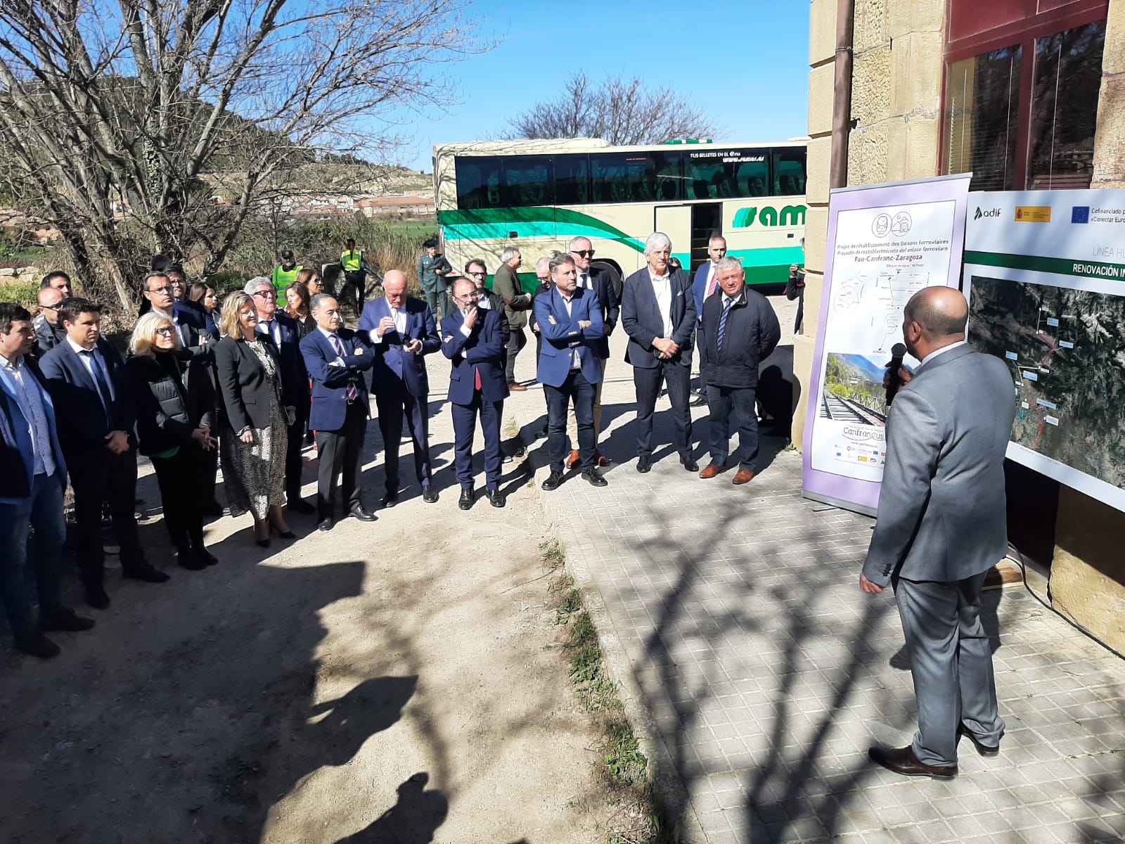 La modernización del tramo Huesca-Canfranc costará 144 millones de euros La modernización del tramo Huesca-Canfranc costará 144 millones de euros