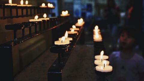 'Amigos luciferinos' el podcast del papa sat&aacute;nico luciferino de la Alcarria que ayuda a sus feligreses a solucionar sus problemas de la mano de Sat&aacute;n 
