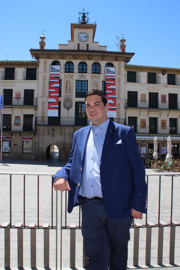 Ramón Lázaro: "He puesto 1,4 millones para la deuda más otros 900.000 € en tres años" Ramón Lázaro: "He puesto 1,4 millones para la deuda más otros 900.000 € en tres años"