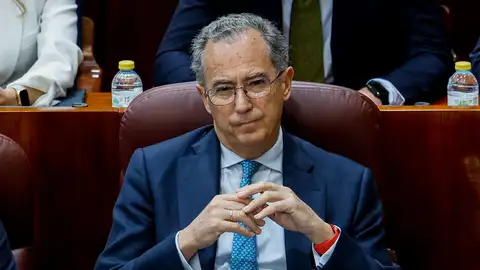 Enrique Ossorio en la Asamblea de Madrid Enrique Ossorio en la Asamblea de Madrid