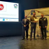 Instantes de la recogida de los galardones en Rota Instantes de la recogida de los galardones en Rota