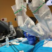 Robot quirúrgico Da Vinci en el HUCA y Cabueñes