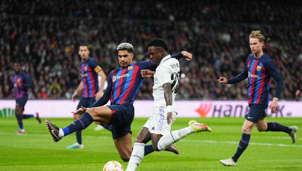Araújo y Vinicius