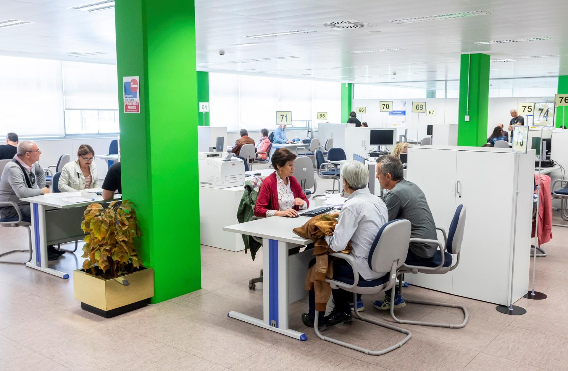 Así cambia el IRPF por comunidad autónoma: diferencias de hasta un 284% según la zona donde se vive Así cambia el IRPF por comunidad autónoma: diferencias de hasta un 284% según la zona donde se vive