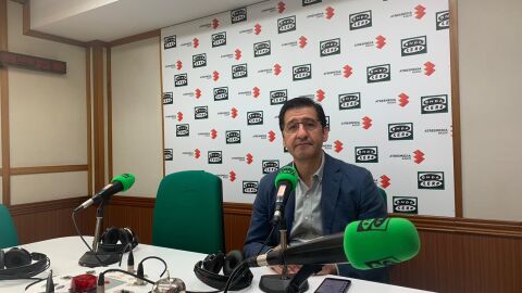 José Manuel Caballero en los estudios de Onda Cero Ciudad Real