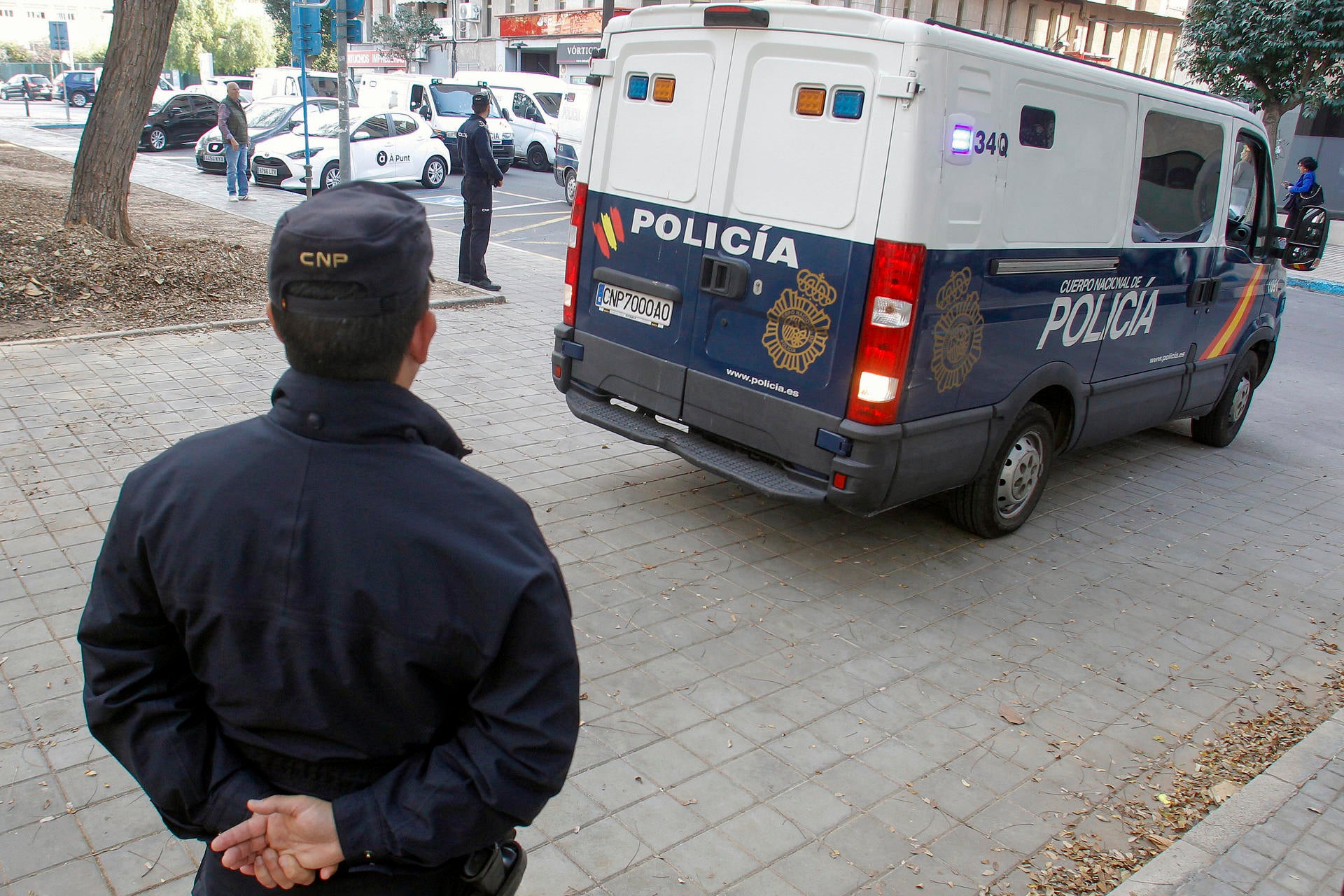 Alerta de estafa: extorsionan a hombres por perjuicios a la hora de quedar con chicas de compañía Alerta de estafa: extorsionan a hombres por perjuicios a la hora de quedar con chicas de compañía