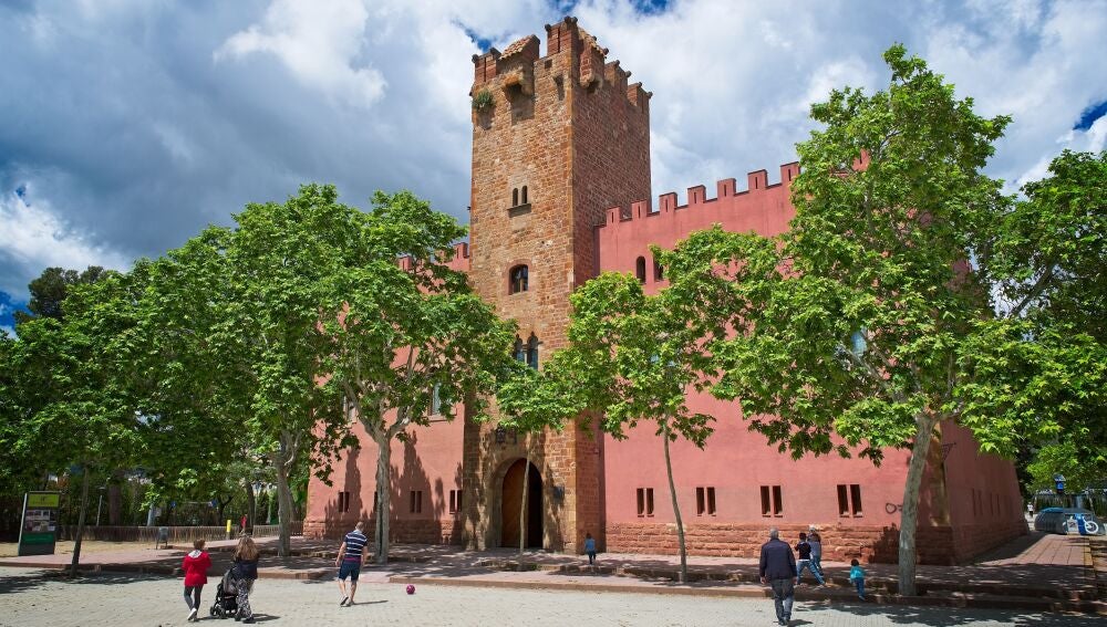 TORRE ROJA