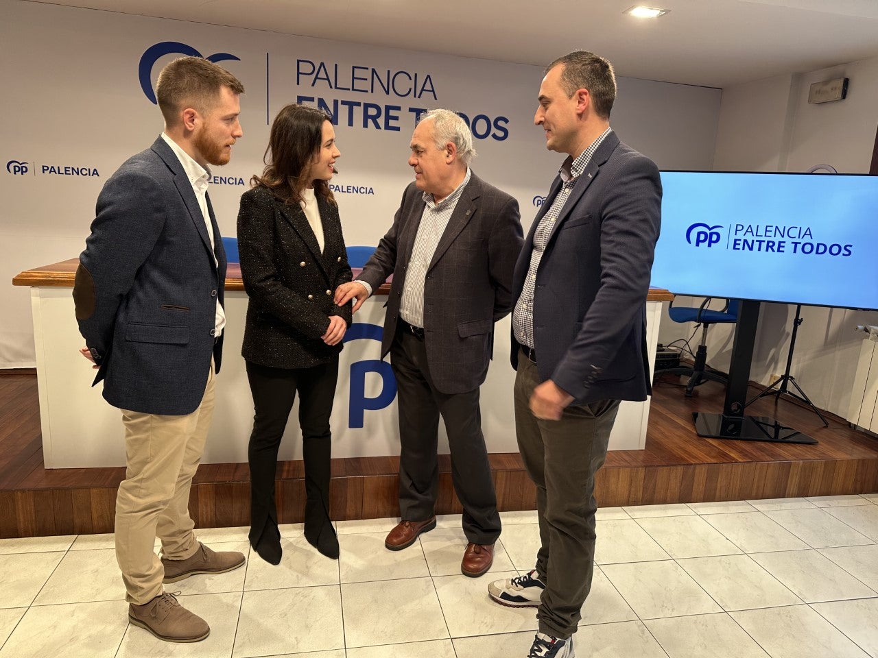 El PP presenta a sus candidatos a Ampudia, Astudillo, Herrera de Pisuerga y Sotobañado y Priorato El PP presenta a sus candidatos a Ampudia, Astudillo, Herrera de Pisuerga y Sotobañado y Priorato