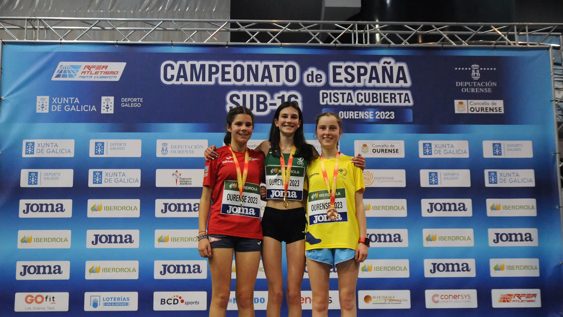 O atletismo galego logra catorce medallas nos nacionais da fin de semana