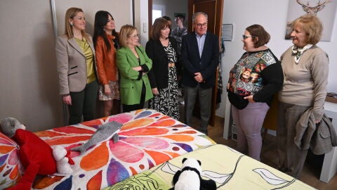 Representantes pol&iacute;ticos visitan el domicilio con apoyo de AFAD