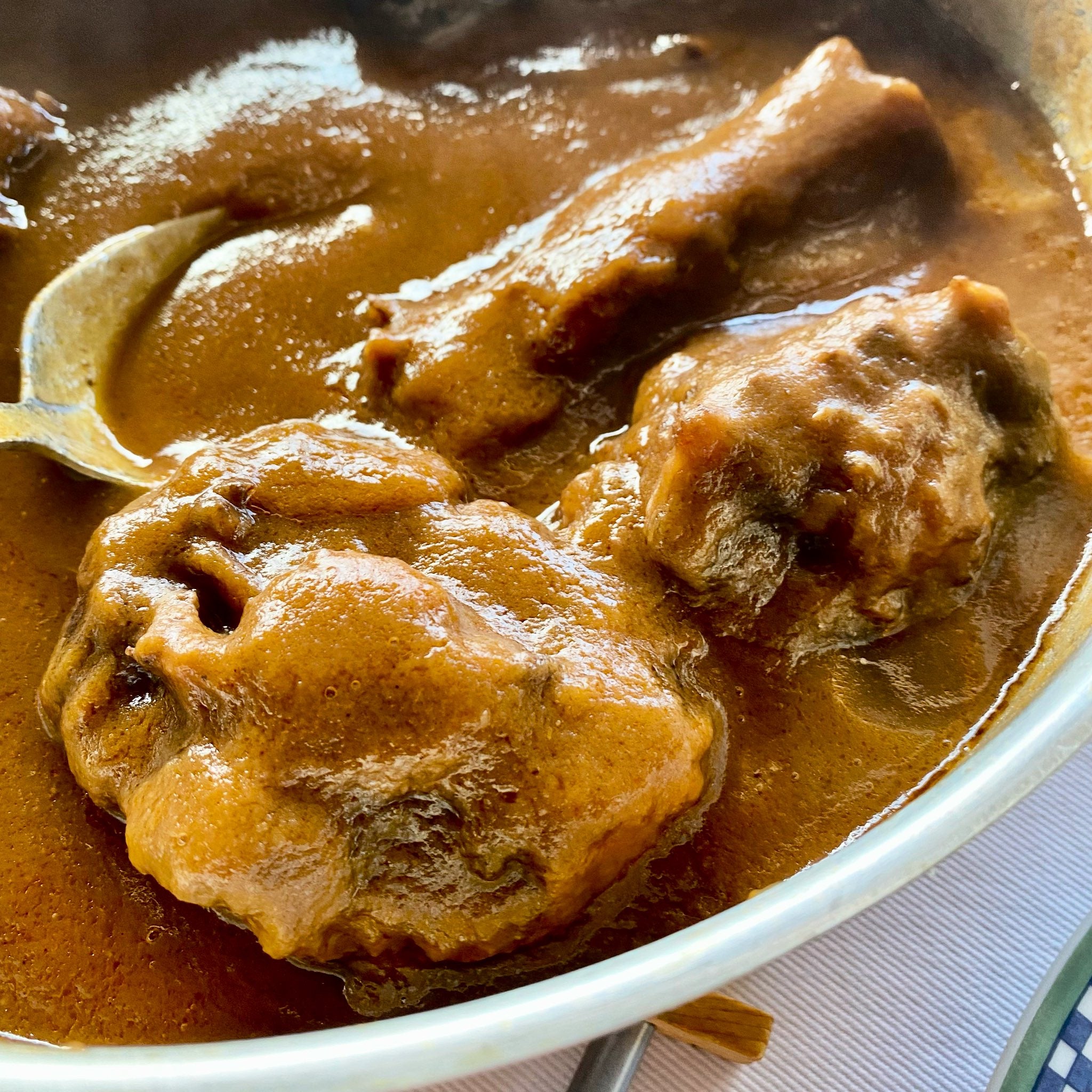 La receta de rabo de toro a la cordobesa con salsa La receta de rabo de toro a la cordobesa con salsa