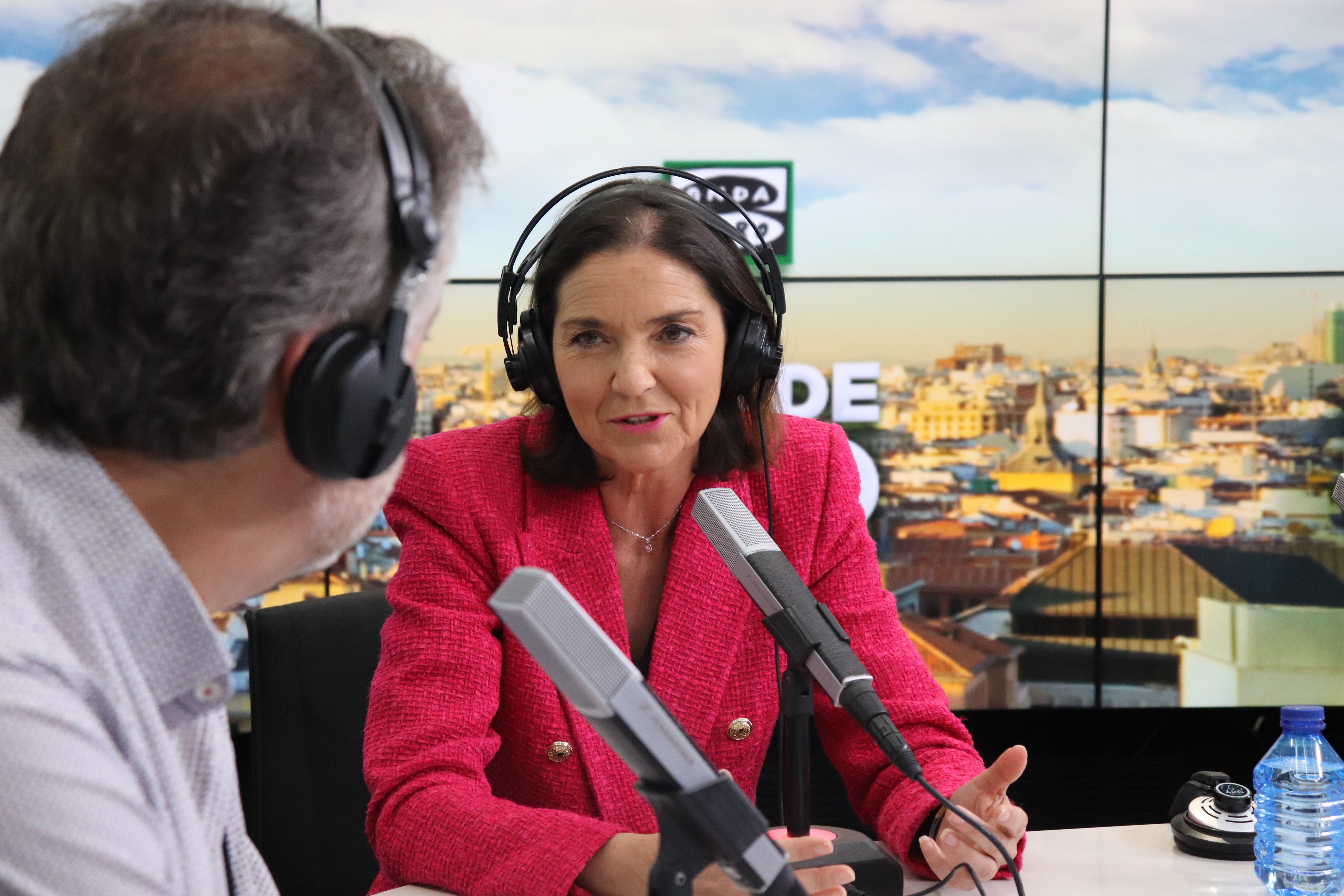 Vídeo | Alsina entrevista a Reyes Maroto: "Si no gano el 28M, estaré en la oposición" Vídeo | Alsina entrevista a Reyes Maroto: "Si no gano el 28M, estaré en la oposición"