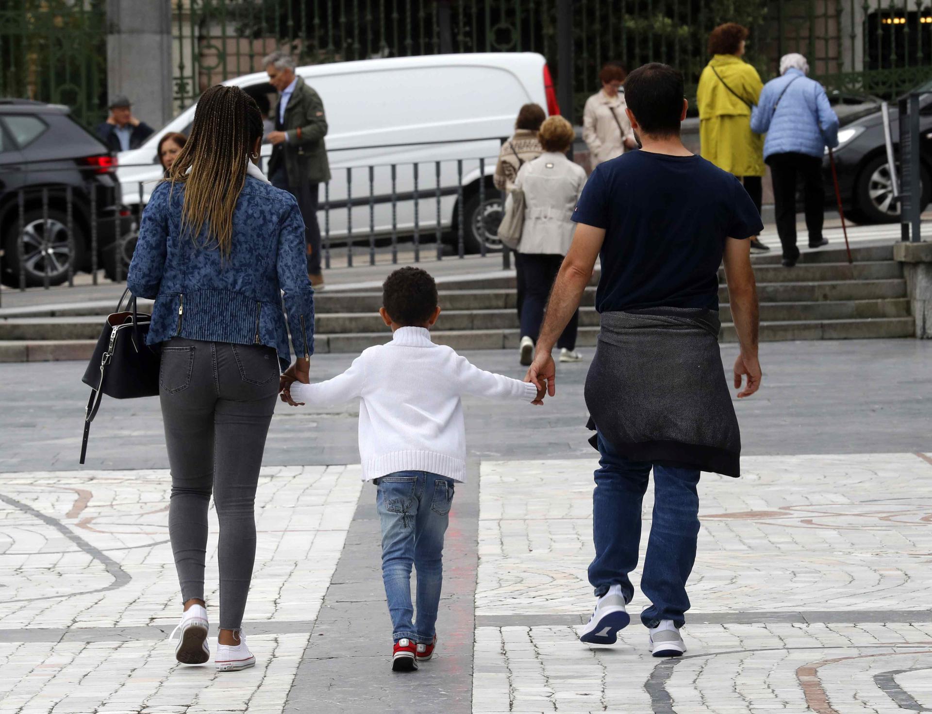 Los nuevos permisos retribuidos de conciliación y cuidados que podrán pedir los trabajadores Los nuevos permisos retribuidos de conciliación y cuidados que podrán pedir los trabajadores