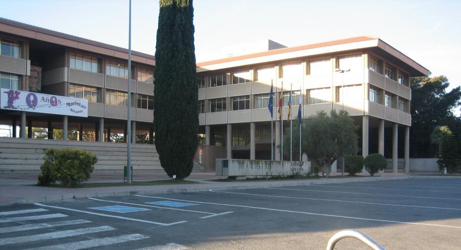Detenido el expresidente de la asociación de padres de Maristas por estafar presuntamente más de 27.000 euros Detenido el expresidente de la asociación de padres de Maristas por estafar presuntamente más de 27.000 euros