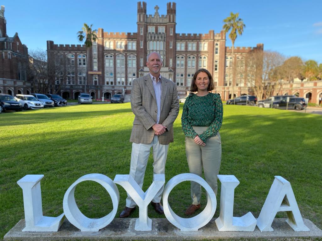 La Universidad Loyola impartirá un nuevo grado internacional dual gracias al acuerdo con Loyola New Orleans La Universidad Loyola impartirá un nuevo grado internacional dual gracias al acuerdo con Loyola New Orleans
