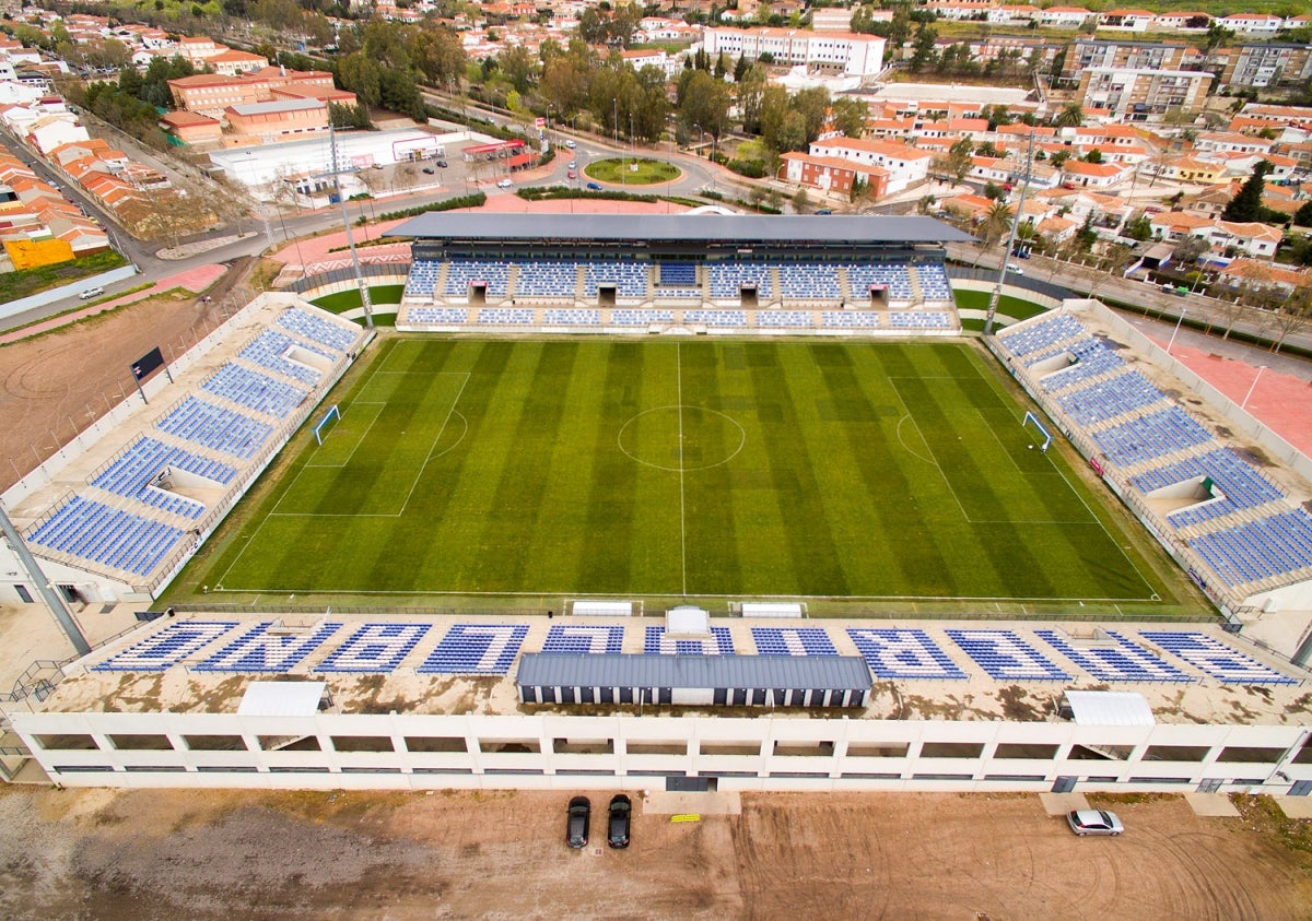 20 investigados en Puertollano por trama delictiva que hizo campo de fútbol 20 investigados en Puertollano por trama delictiva que hizo campo de fútbol