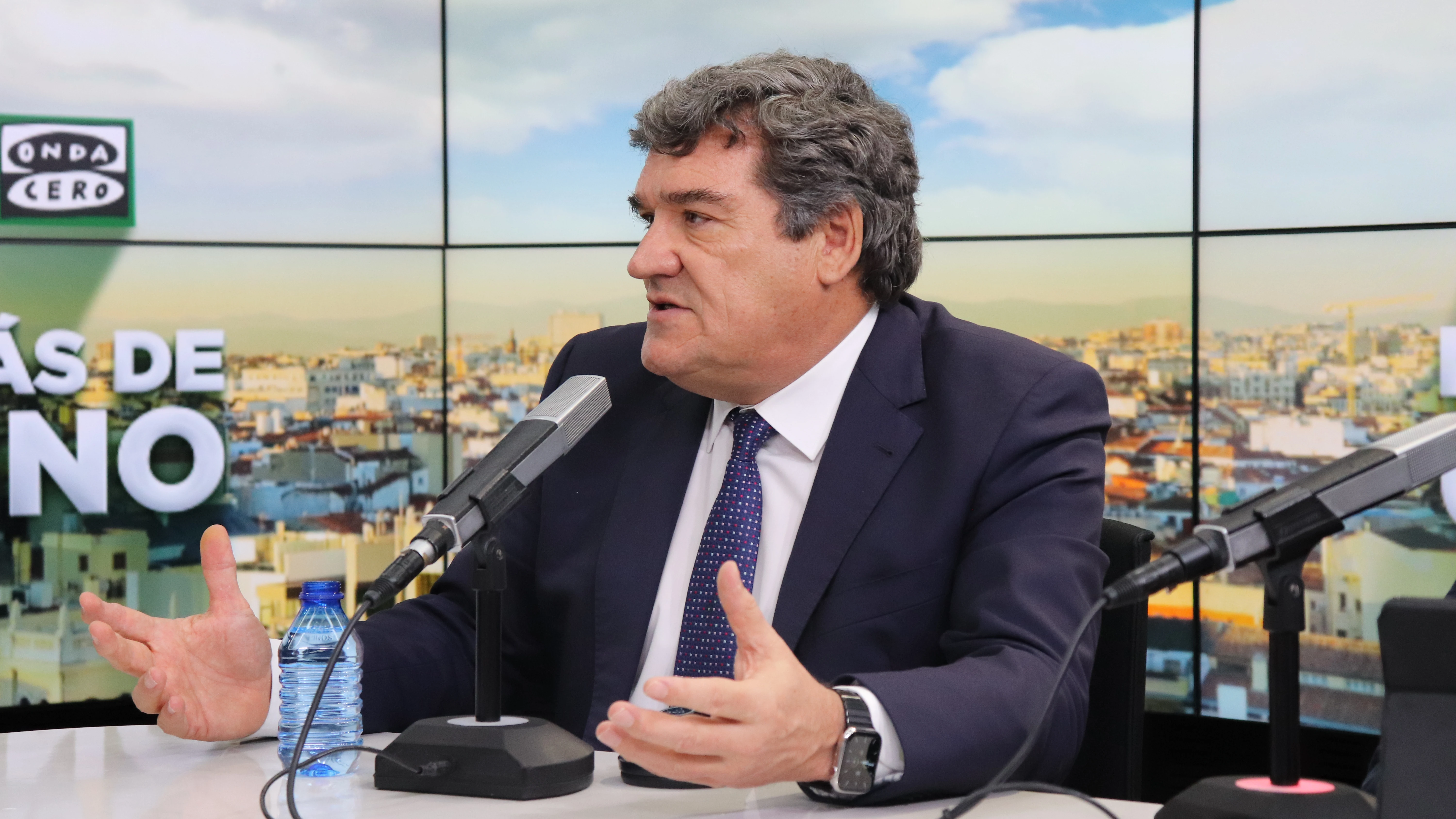El ministro de Inclusi&oacute;n, Seguridad Social y Migraciones, Jos&eacute; Luis Escriv&aacute;, en 'M&aacute;s de uno'
