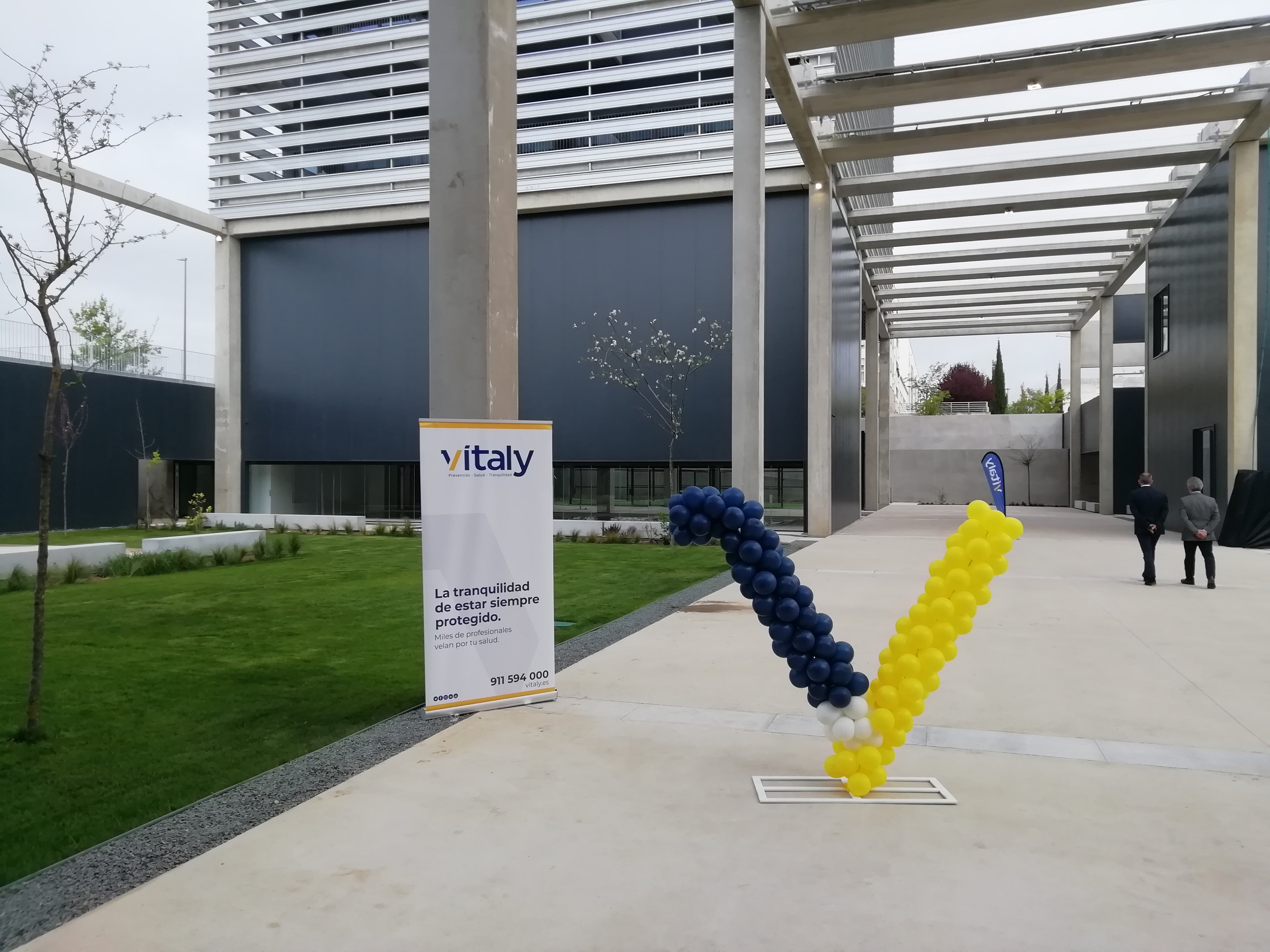Abre en Badajoz la sede de la compañía extremeña Vítaly en la que se han invertido 12 millones de euros Abre en Badajoz la sede de la compañía extremeña Vítaly en la que se han invertido 12 millones de euros