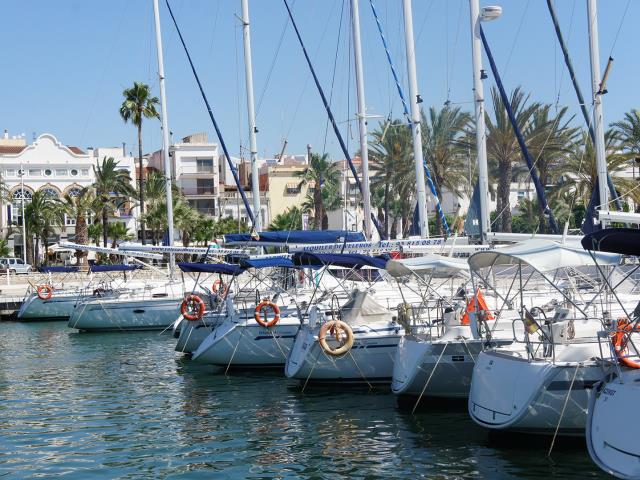 Vilanova es posiciona com a punt neuràlgic de la nàutica amb les preliminars de la Copa Amèrica de vela Vilanova es posiciona com a punt neuràlgic de la nàutica amb les preliminars de la Copa Amèrica de vela