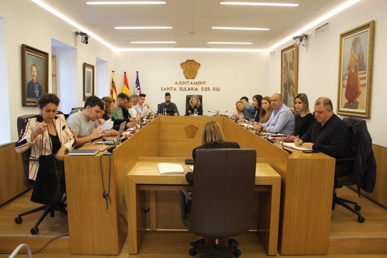 La Medalla d’Or de Santa Eulària des Riu premiará este año a la institución de los Obrers de las cinco parroquias del municipio La Medalla d’Or de Santa Eulària des Riu premiará este año a la institución de los Obrers de las cinco parroquias del municipio