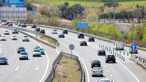Tráfico en las carreteras La DGT espera 16 millones de desplazamientos en Semana Santa: estas son las operaciones especiales