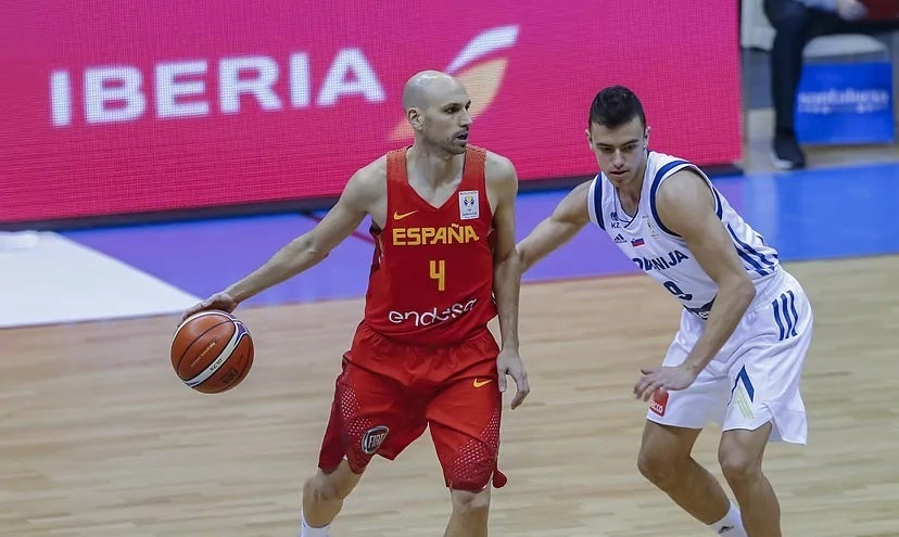Albert Oliver, la carrera más larga de la ACB Albert Oliver, la carrera más larga de la ACB