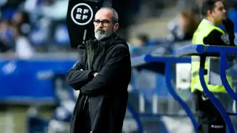 Álvaro Cervera, entrenador del Real Oviedo Álvaro Cervera, entrenador del Real Oviedo