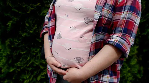 Una mujer con un vientre de alquiler de gestación subrogada en Kiev Una mujer con un vientre de alquiler de gestación subrogada en Kiev