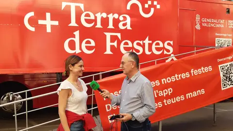 En su recorrido por la Comunidad Valenciana, el trailer de 'Terra de Festes' ha visitado Orihuela terra de festes