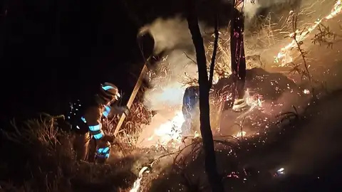 Incendio Forestal en Cantabria Incendio Forestal en Cantabria
