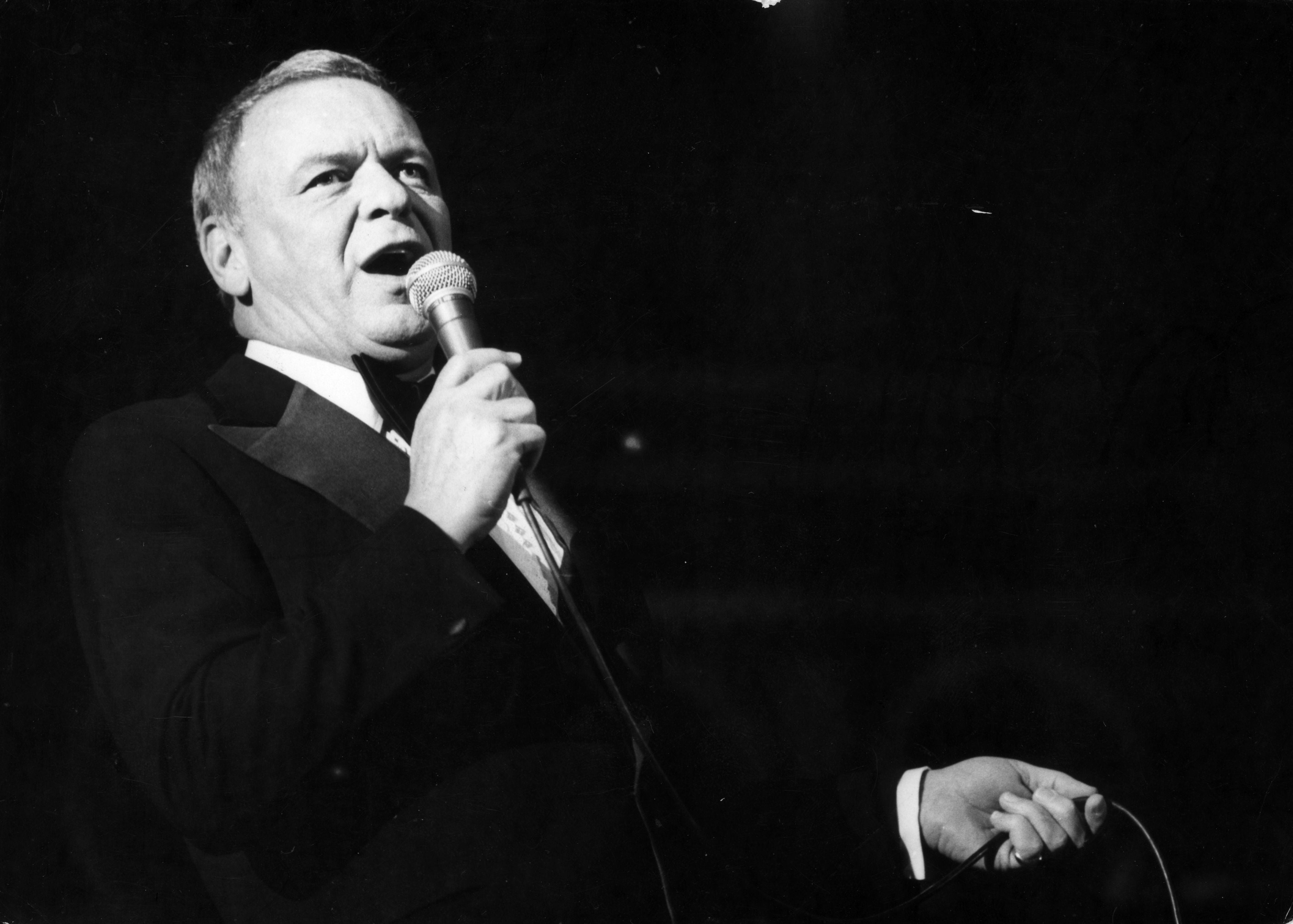 Territorio comanche: virtudes y defectos de Frank Sinatra Territorio comanche: virtudes y defectos de Frank Sinatra