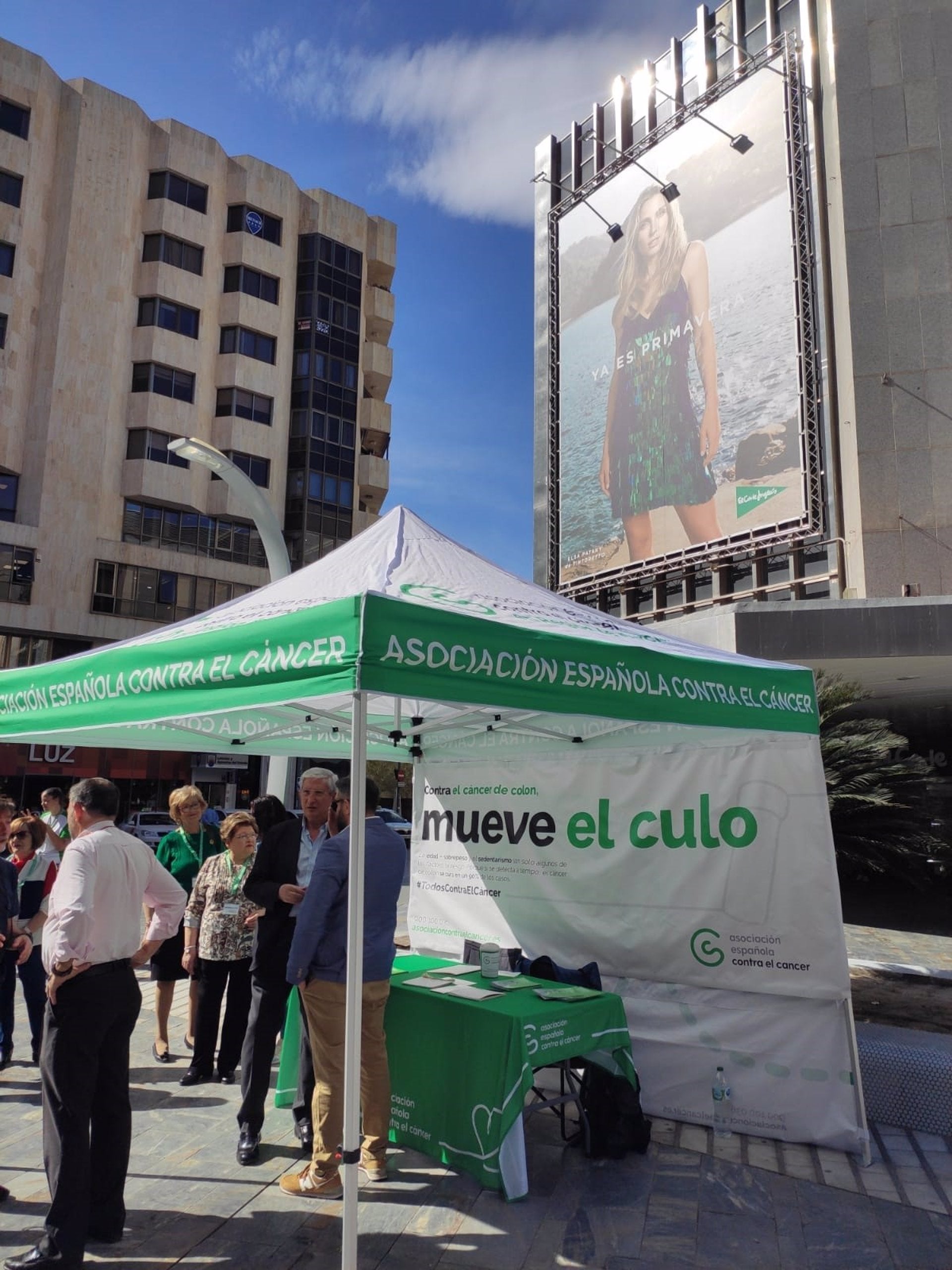La farmacias recogen el 90% de las muestras para la detección del cáncer de colon La farmacias recogen el 90% de las muestras para la detección del cáncer de colon