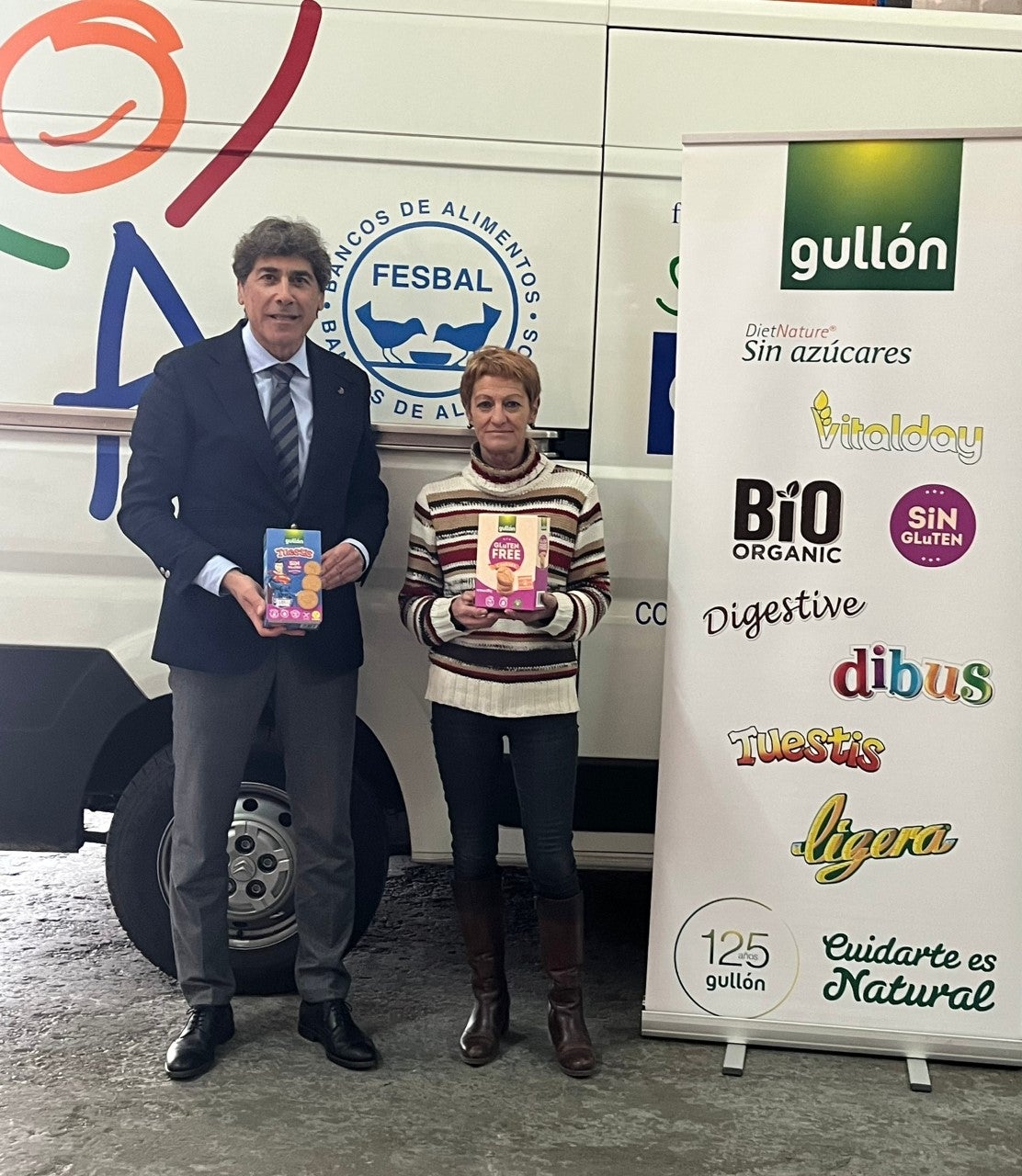 Galletas Gullón dona 2.000 kilos de producto al Banco de Alimentos de Palencia Galletas Gullón dona 2.000 kilos de producto al Banco de Alimentos de Palencia