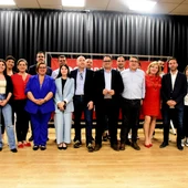 El socialista Joaquín Hernández presenta su candidatura con el reto de revalidar la alcaldía de Dolores El socialista Joaquín Hernández presenta su candidatura con el reto de revalidar la alcaldía de Dolores