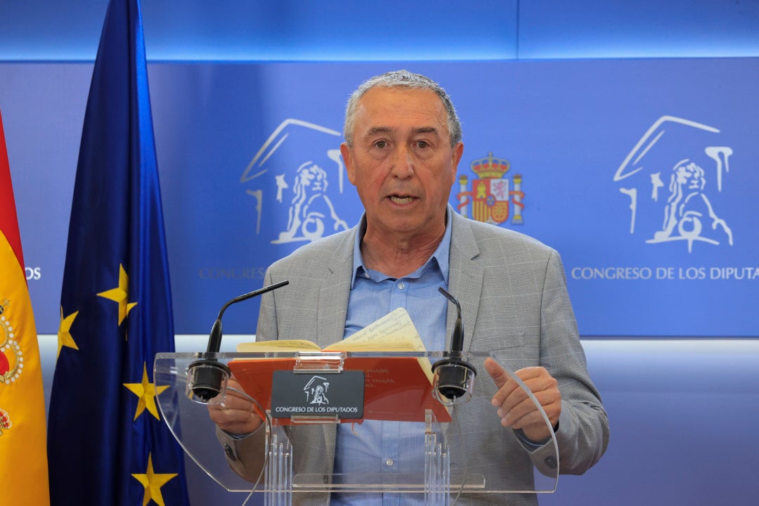 Joan Baldoví: "Me he sentido bastante maltratado por alguna gente de Podemos" Joan Baldoví: "Me he sentido bastante maltratado por alguna gente de Podemos"