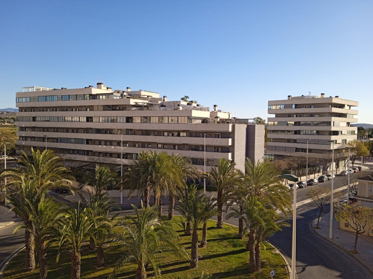 La Semana Santa avanza con sol y descenso de las temperaturas máximas en Elche, Crevillent y Santa Pola La Semana Santa avanza con sol y descenso de las temperaturas máximas en Elche, Crevillent y Santa Pola