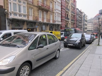 Los vascos usan más el coche y menos la zapatilla Los vascos usan más el coche y menos la zapatilla