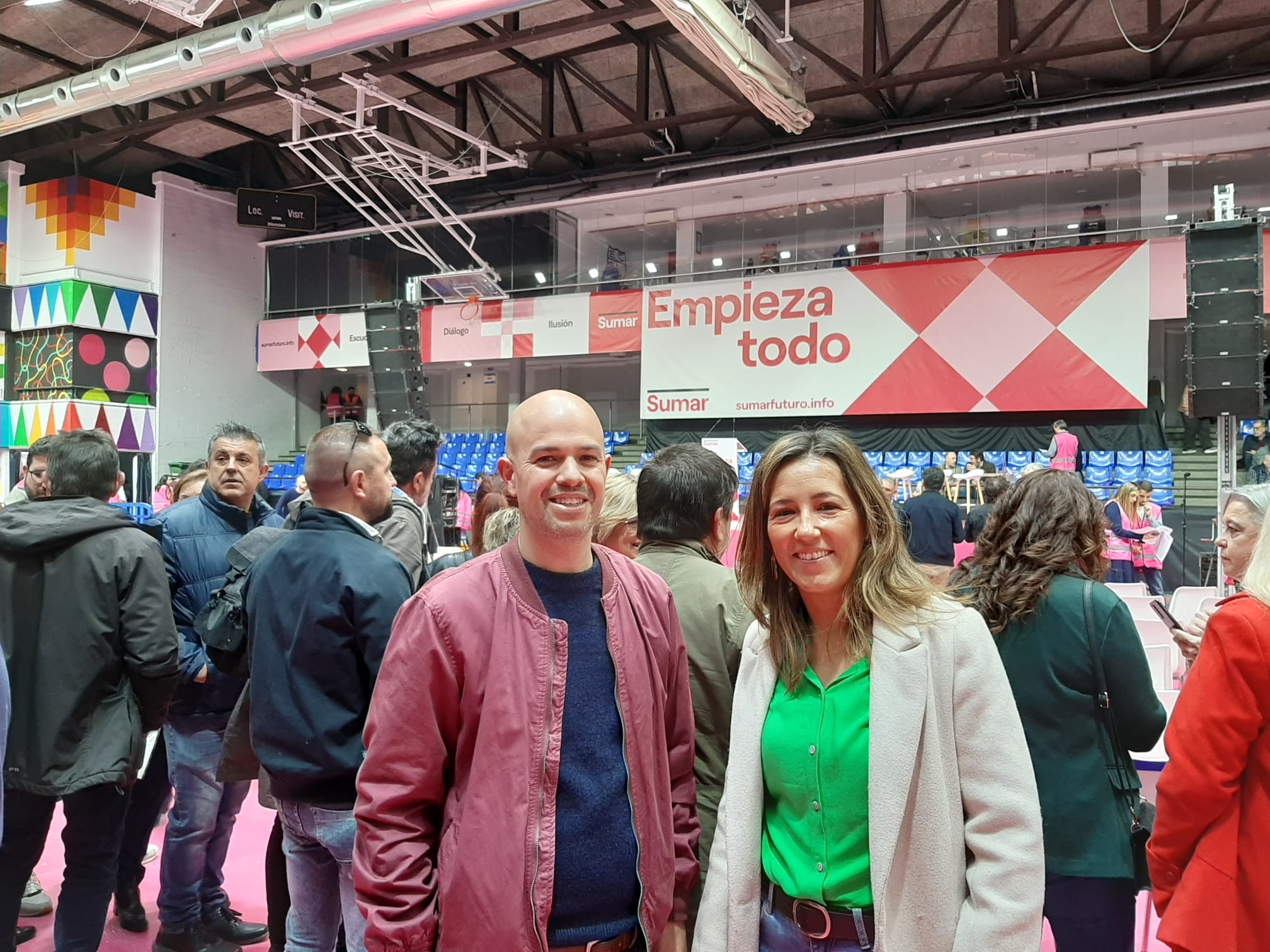 IU vuelve a tender la tender la mano a Podemos para hacer una candidatura conjunta a las municipales de la capital IU vuelve a tender la tender la mano a Podemos para hacer una candidatura conjunta a las municipales de la capital