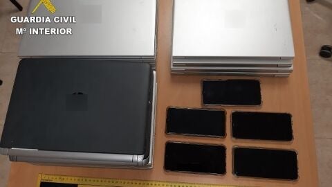 Detenidas cuatro personas por robar en una empresa de la Vall d'Uix&oacute;