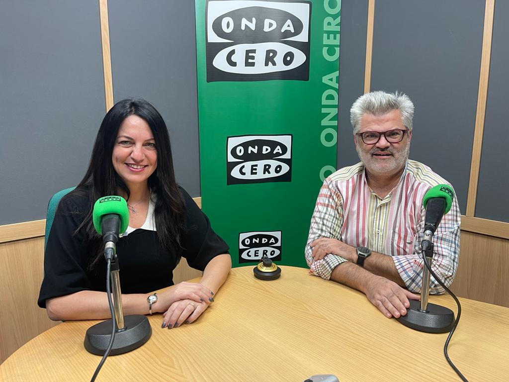 Los comerciantes de Alicante valoran positivamente la apertura de la zona peatonal y confían en que se subsanarán los desperfectos Los comerciantes de Alicante valoran positivamente la apertura de la zona peatonal y confían en que se subsanarán los desperfectos