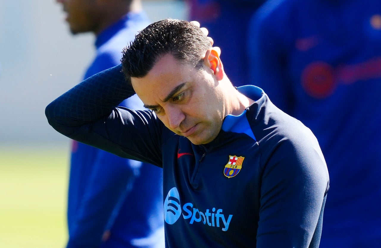 Xavi: "El Real Madrid sigue siendo el favorito" Xavi: "El Real Madrid sigue siendo el favorito"
