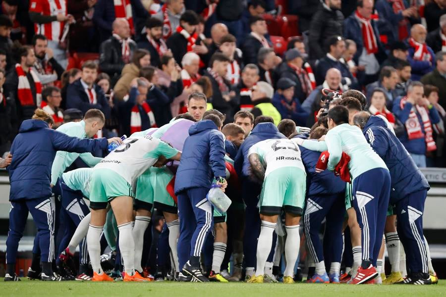 Un histórico Osasuna se cuela en la final de Copa gracias a Pablo Ibáñez Un histórico Osasuna se cuela en la final de Copa gracias a Pablo Ibáñez