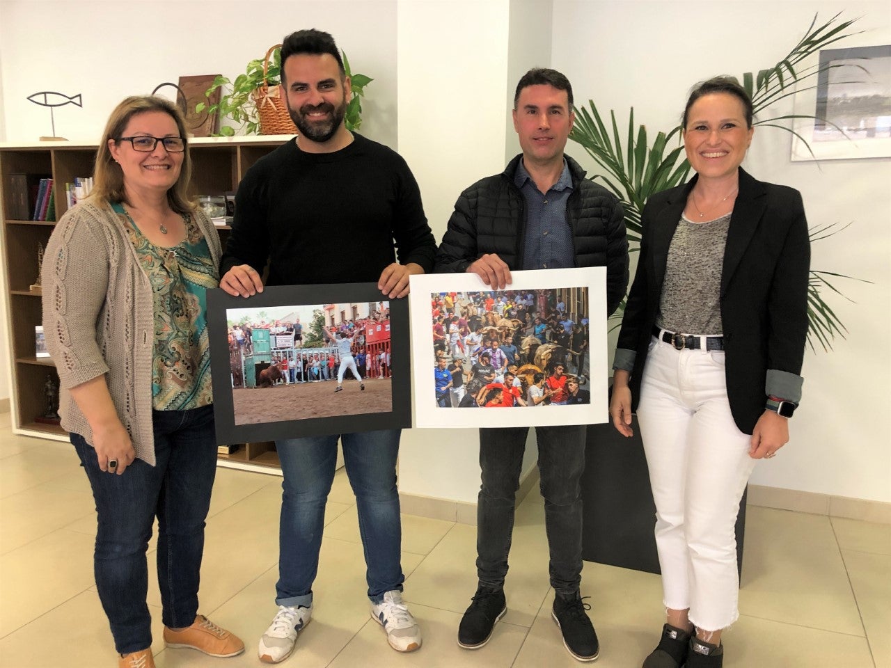 Esteve y Gómez ganan el concurso de foto taurina de Almassora Esteve y Gómez ganan el concurso de foto taurina de Almassora